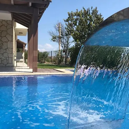 Hotell Luex Havuzlu Çeşme