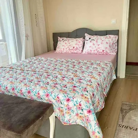 Hotell Luex Havuzlu *
